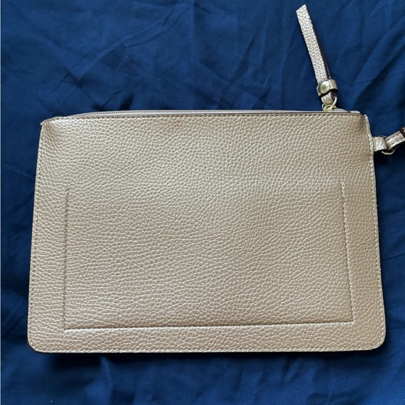 Tutilo New York Gold Wristlet - faux leather - Picture 5 of 8